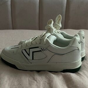 Vans White and Green Upland Sport Douglas Fir Women's Sneakers